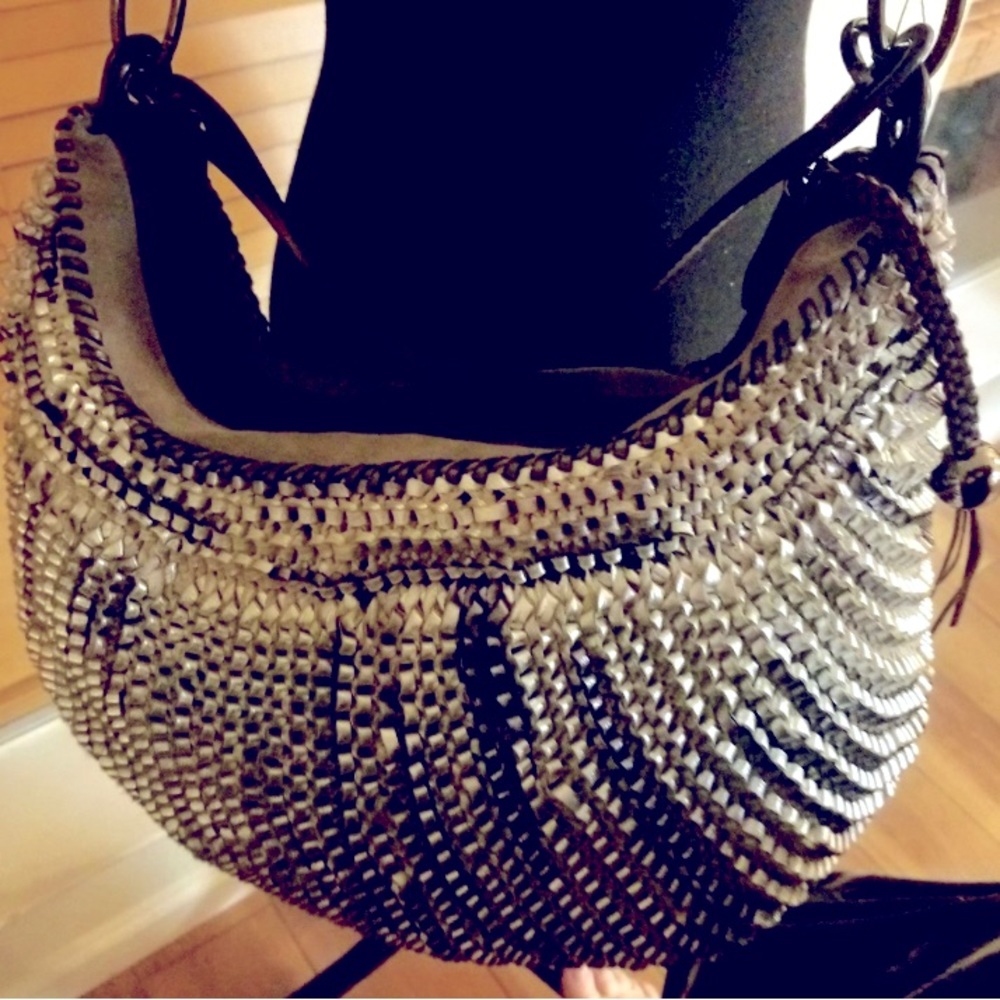 Shoulder or crossbody very good condition